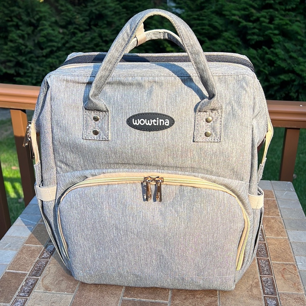 New WOWTINA Baby Bag Backpack Changing Station. Newborn must have in Grey